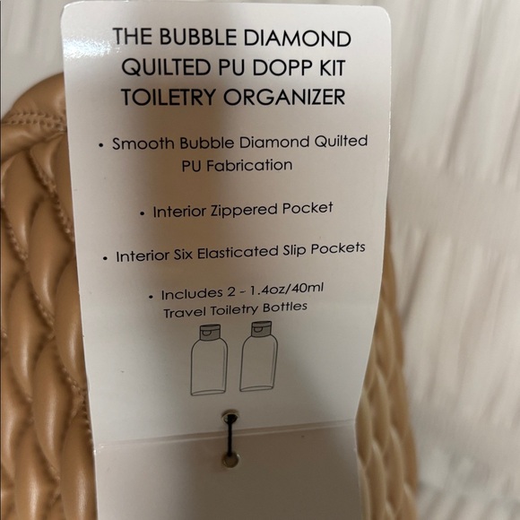 NWT Joan & David Bubble Diamond Quilted Dopp Kit Toiletry Organizer - Picture 12 of 15